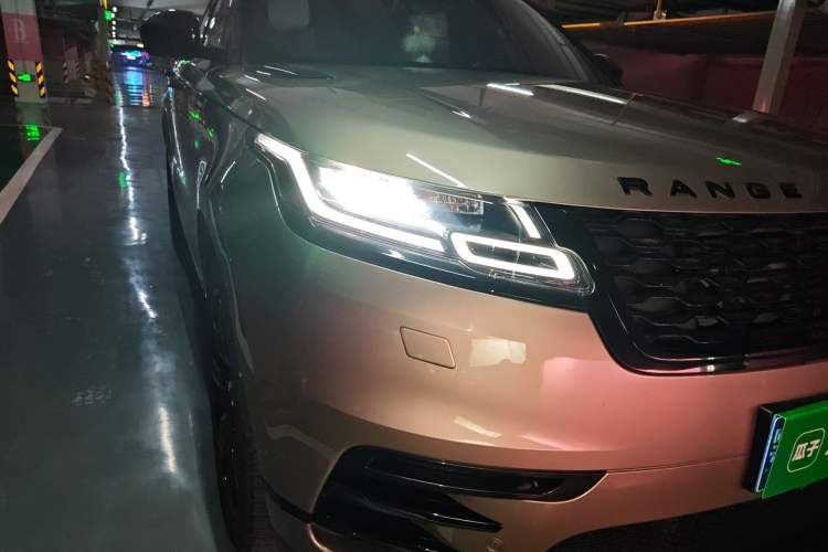 Used Land Rover Range Velar 2021 P250 Sparkling Black Limited Edition Right Front Headlight