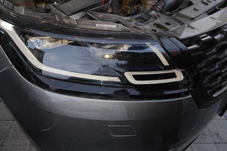 Used Land Rover Range Velar 2021 P250 Sparkling Black Limited Edition Right Front Headlight