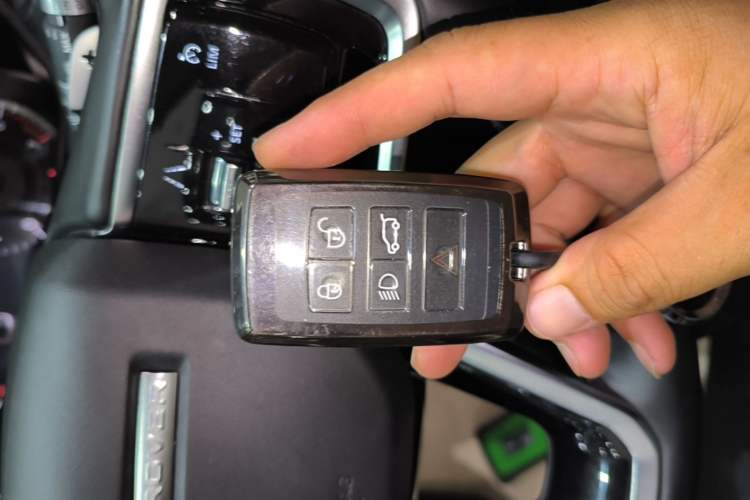 Used Land Rover Range Velar 2021 P250 model Vehicle Key