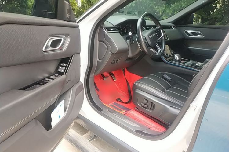 Used Land Rover Range Velar 2021 P250 Sparkling Black Limited Edition Driver Seat
