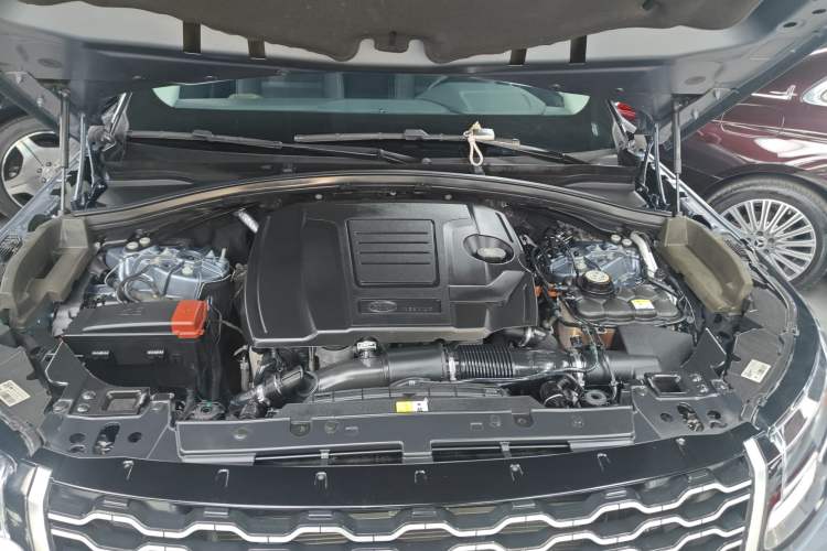 Used Land Rover Range Velar 2021 P250 model Engine Bay