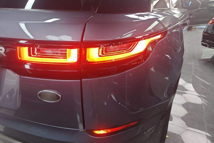 Used Land Rover Range Velar 2021 P250 model Exterior 4