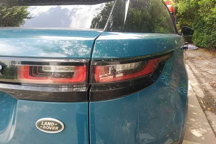 Used Land Rover Range Velar 2021 P250 Sparkling Black Limited Edition Right Rear Taillight