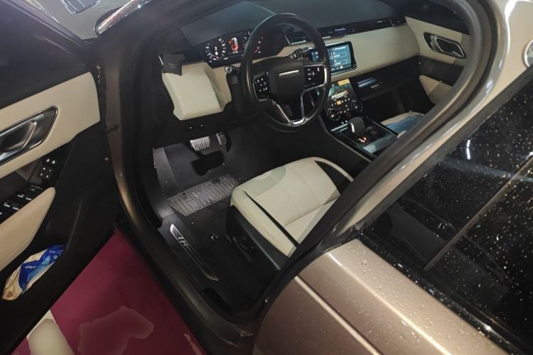 Used Land Rover Range Velar 2021 P250 Sparkling Black Limited Edition Driver Seat