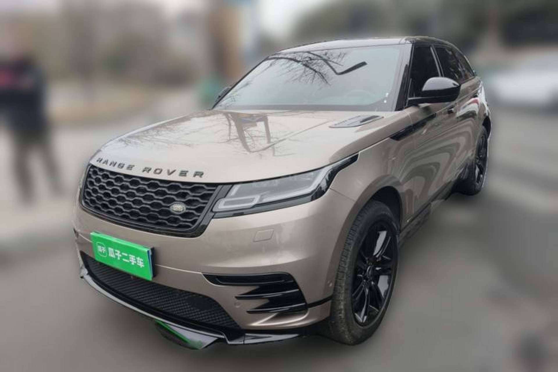 Used Land Rover Range Velar 2021 P250 Sparkling Black Limited Edition Front Left 45 Deg