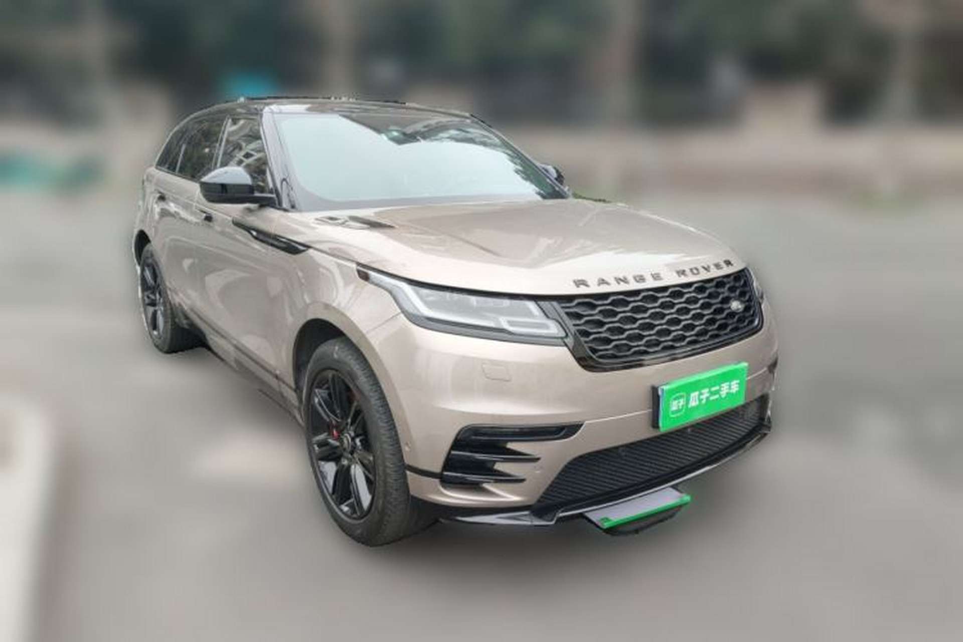 Used Land Rover Range Velar 2021 P250 Sparkling Black Limited Edition Front Right 45 Deg