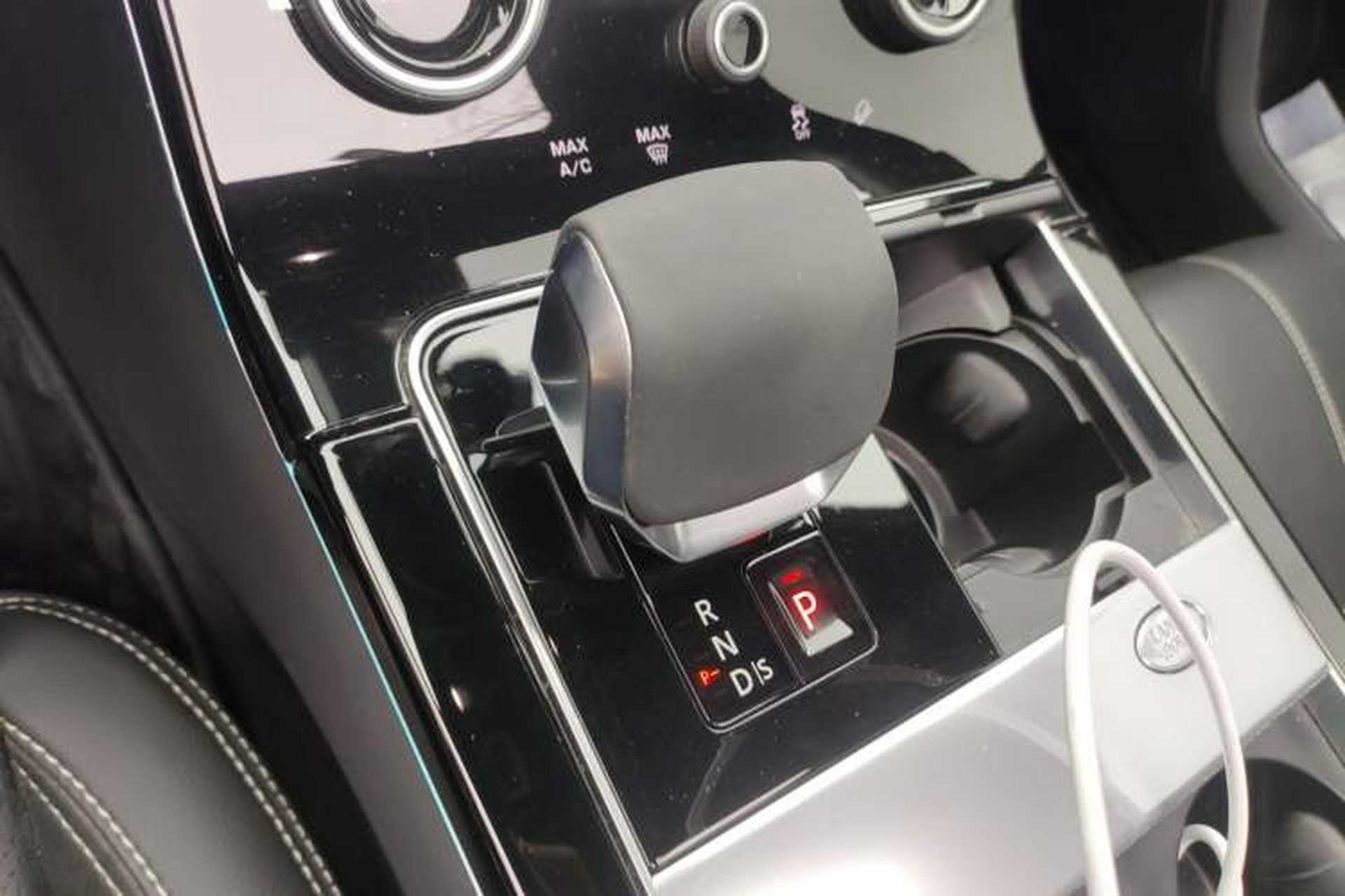 Used Land Rover Range Velar 2021 P250 Sparkling Black Limited Edition Gear Lever