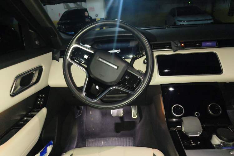 Used Land Rover Range Velar 2021 P250 Sparkling Black Limited Edition Steering Wheel
