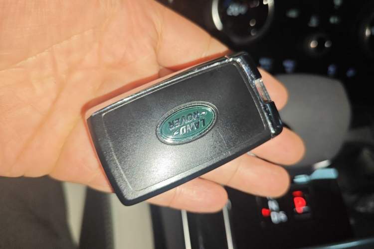 Used Land Rover Range Velar 2021 P250 Sparkling Black Limited Edition Vehicle Key