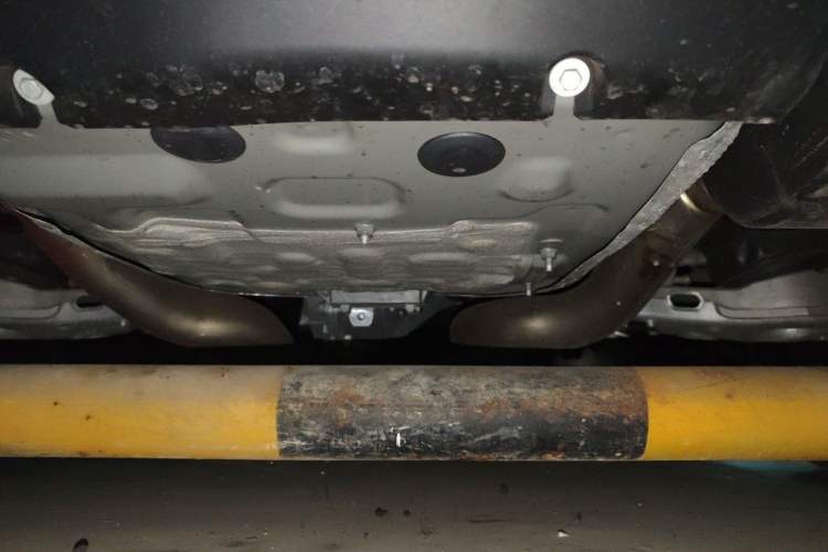 Used Land Rover Range Velar 2021 P340 R-DYNAMIC SE Chassis Rear