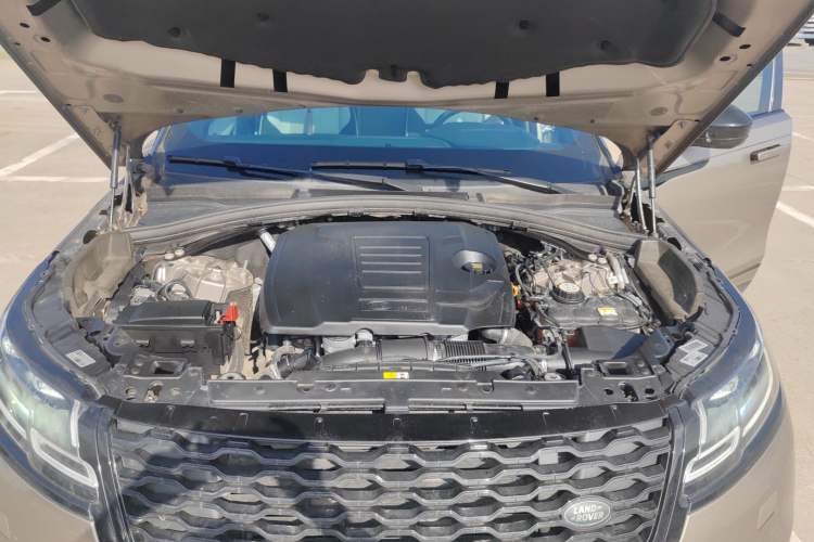 Used Land Rover Range Velar 2021 P250 Sparkling Black Limited Edition Engine Bay