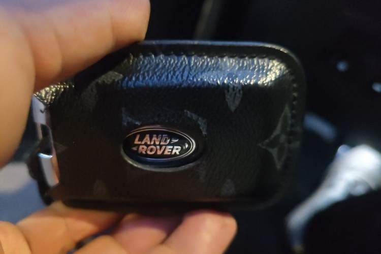 Used Land Rover Range Velar 2021 P250 Sparkling Black Limited Edition Vehicle Key