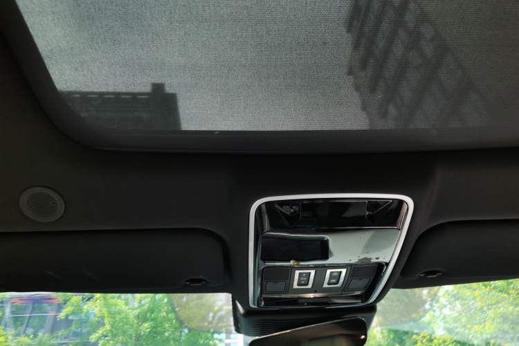 Used Land Rover Range Velar 2021 P250 Sparkling Black Limited Edition Headliner