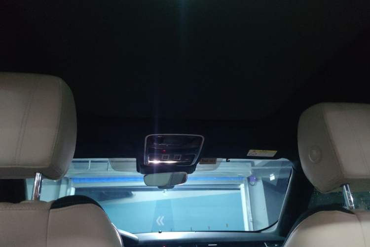 Used Land Rover Range Velar 2021 P250 model Headliner