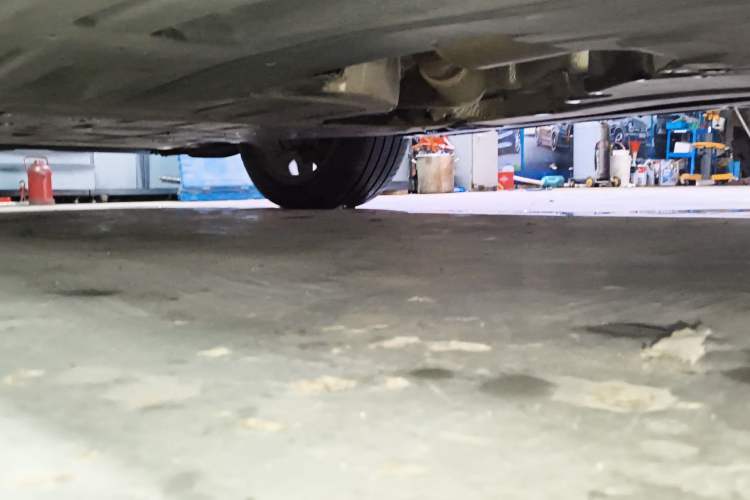 Used Land Rover Range Velar 2021 P340 R-DYNAMIC SE Chassis Rear Left