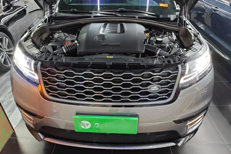 Used Land Rover Range Velar 2021 P340 R-DYNAMIC SE Engine Bay