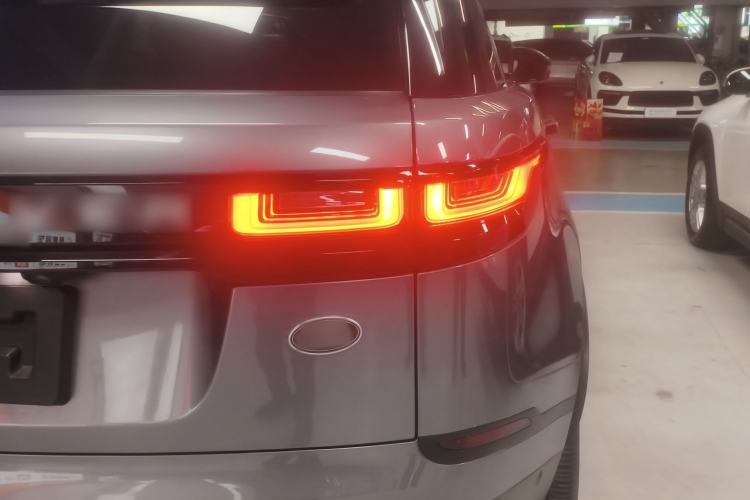 Used Land Rover Range Velar 2021 P250 model Exterior 3