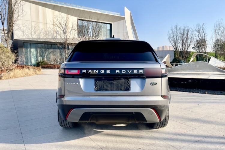 Used Land Rover Range Velar 2021 P250 model Exterior 4