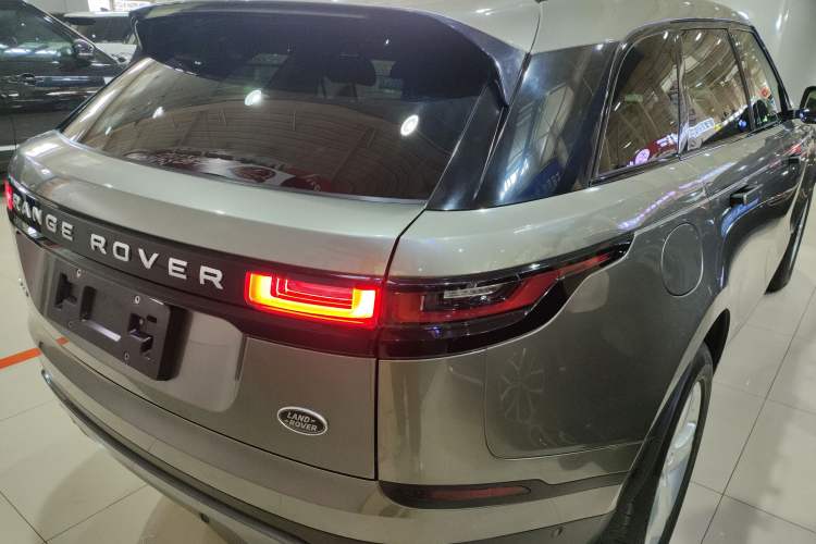 Used Land Rover Range Velar 2021 P250 model Exterior 5