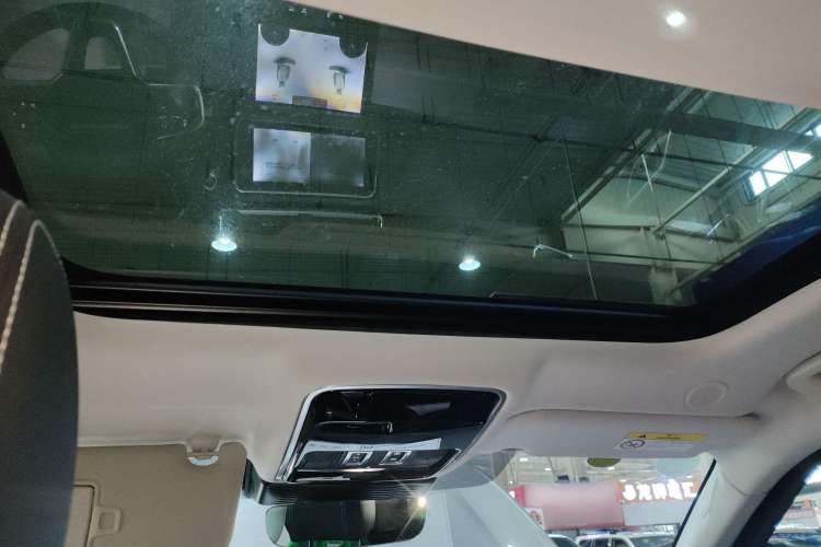 Used Land Rover Range Velar 2021 P250 model Headliner