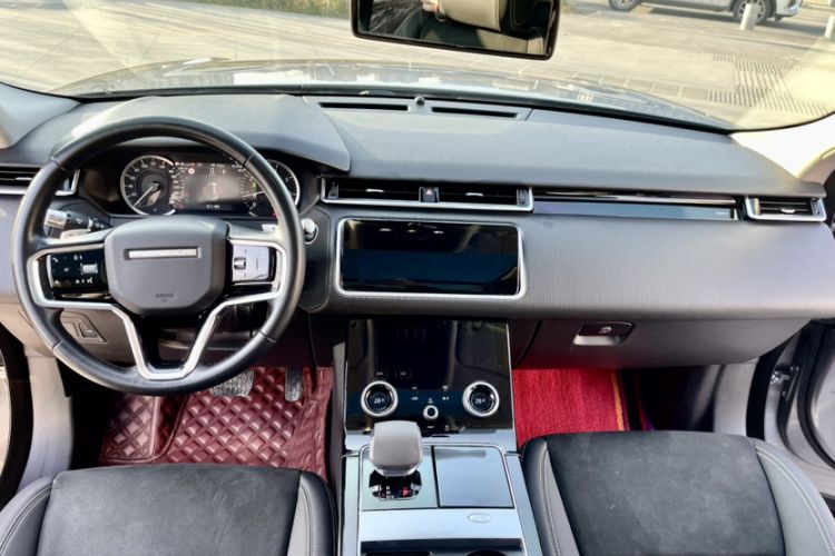 Used Land Rover Range Velar 2021 P250 model Interior 1