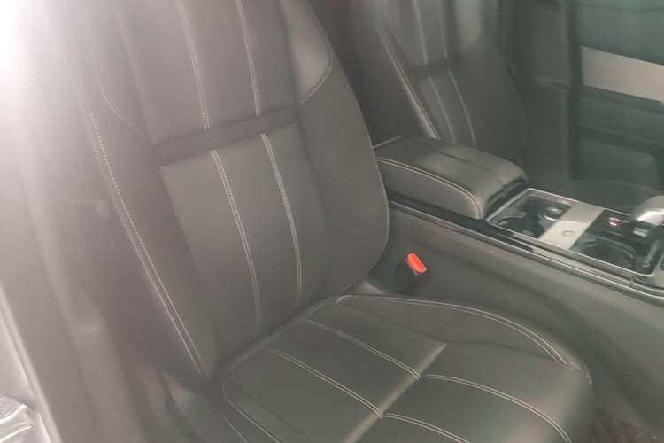 Used Land Rover Range Velar 2021 P250 Sparkling Black Limited Edition Right Front Seat