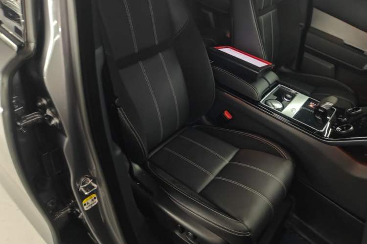 Used Land Rover Range Velar 2021 P250 Sparkling Black Limited Edition Right Front Seat