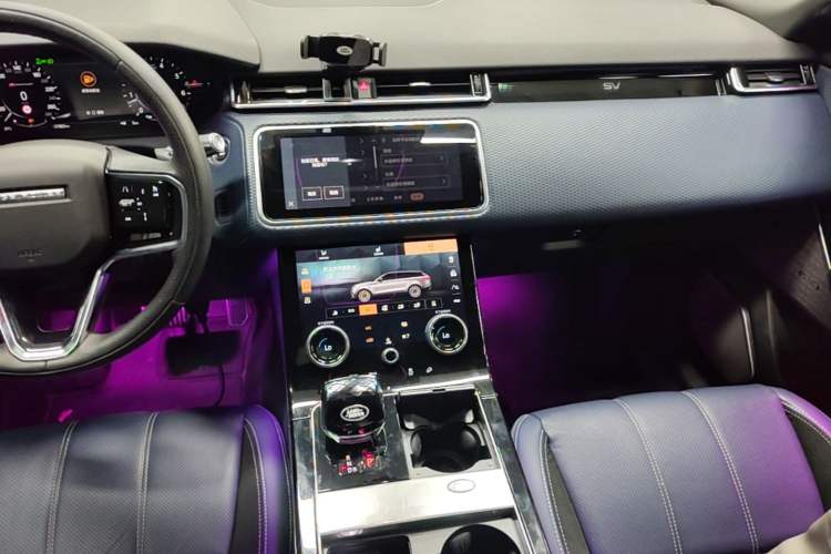 Used Land Rover Range Velar 2021 P340 R-DYNAMIC SE Audio And AC Panel