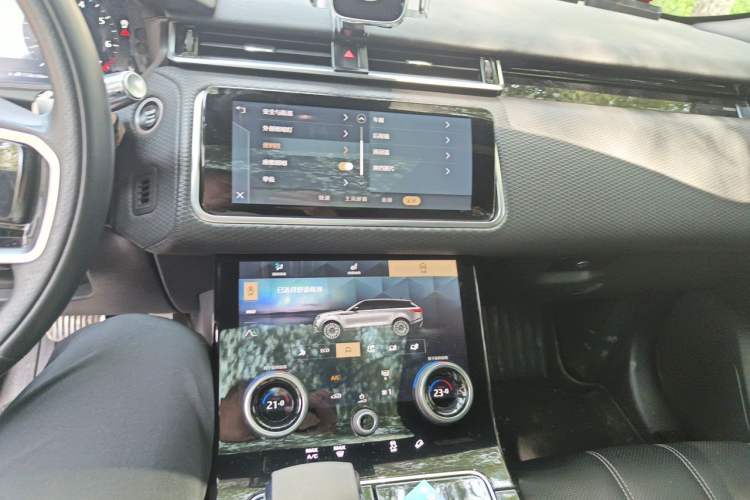 Used Land Rover Range Velar 2021 P250 Sparkling Black Limited Edition Audio And AC Panel