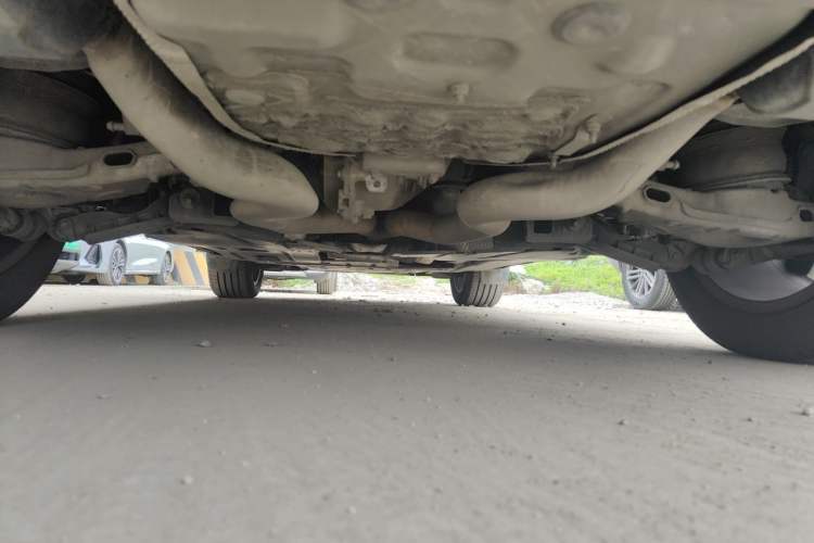 Used Land Rover Range Velar 2021 P340 R-DYNAMIC SE Chassis Rear