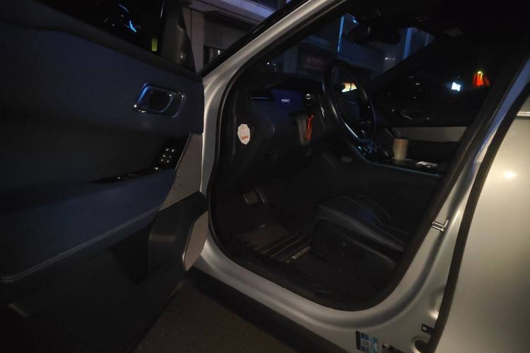 Used Land Rover Range Velar 2021 P340 R-DYNAMIC SE Driver Seat