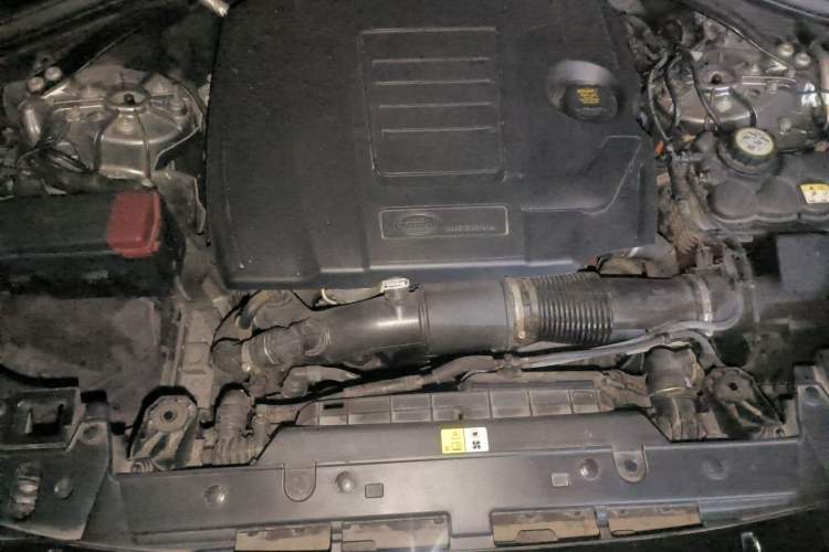 Used Land Rover Range Velar 2021 P250 Sparkling Black Limited Edition Engine Bay