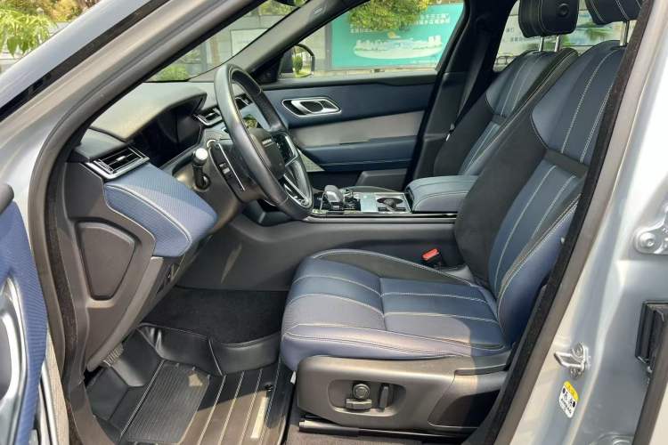 Used Land Rover Range Velar 2021 P340 R-DYNAMIC SE Interior 8