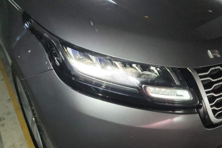 Used Land Rover Range Velar 2021 P250 model Right Front Headlight