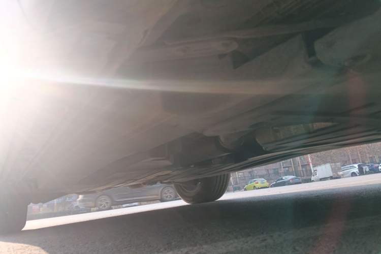 Used Land Rover Range Velar 2021 P250 model Chassis Front Right