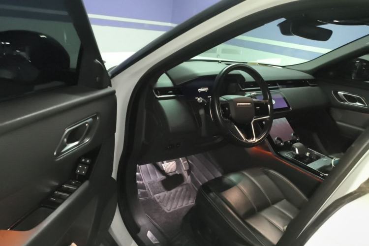 Used Land Rover Range Velar 2021 P250 Sparkling Black Limited Edition Driver Seat