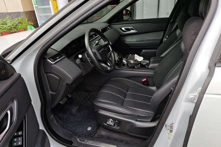 Used Land Rover Range Velar 2021 P250 Sparkling Black Limited Edition Driver Seat