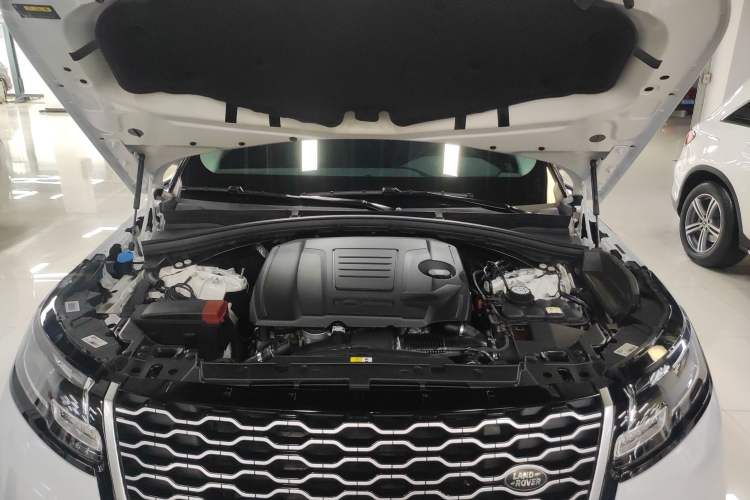 Used Land Rover Range Velar 2021 P250 model Engine Bay