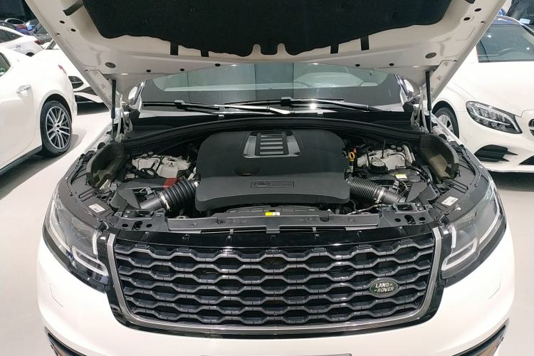 Used Land Rover Range Velar 2021 P340 R-DYNAMIC SE Engine Bay