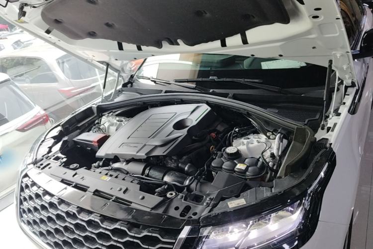 Used Land Rover Range Velar 2021 P250 model Engine Bay