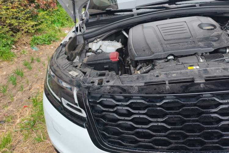 Used Land Rover Range Velar 2021 P250 Sparkling Black Limited Edition Engine Bay Right