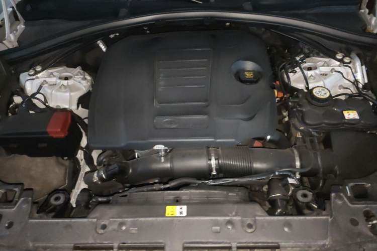 Used Land Rover Range Velar 2021 P250 Sparkling Black Limited Edition Engine Bay
