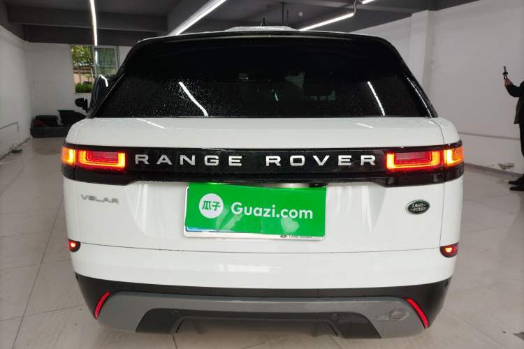 Used Land Rover Range Velar 2021 P250 model Exterior 4