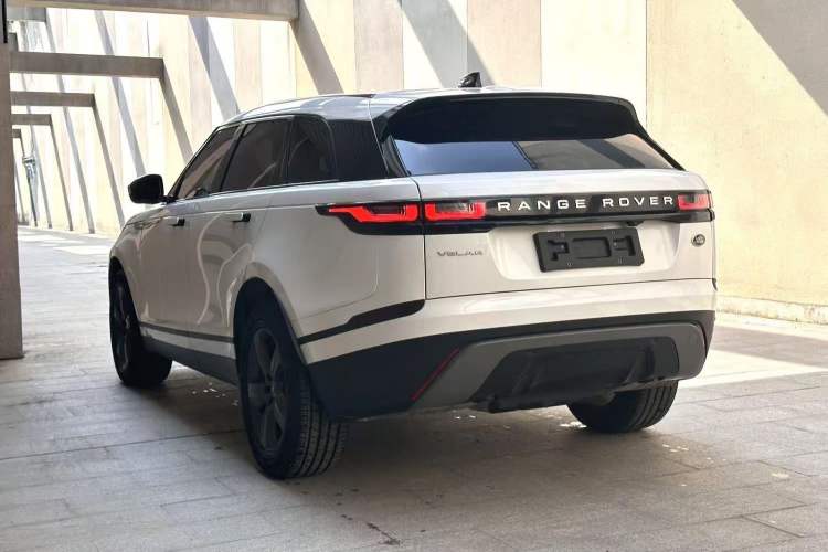 Used Land Rover Range Velar 2021 P250 model Exterior 4