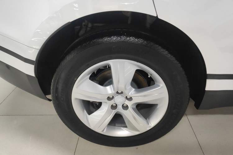 Used Land Rover Range Velar 2021 P250 model Exterior 5