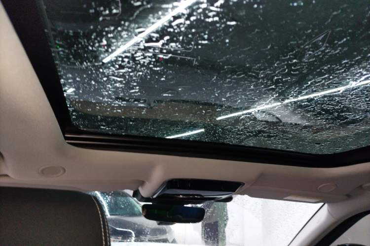 Used Land Rover Range Velar 2021 P250 model Headliner