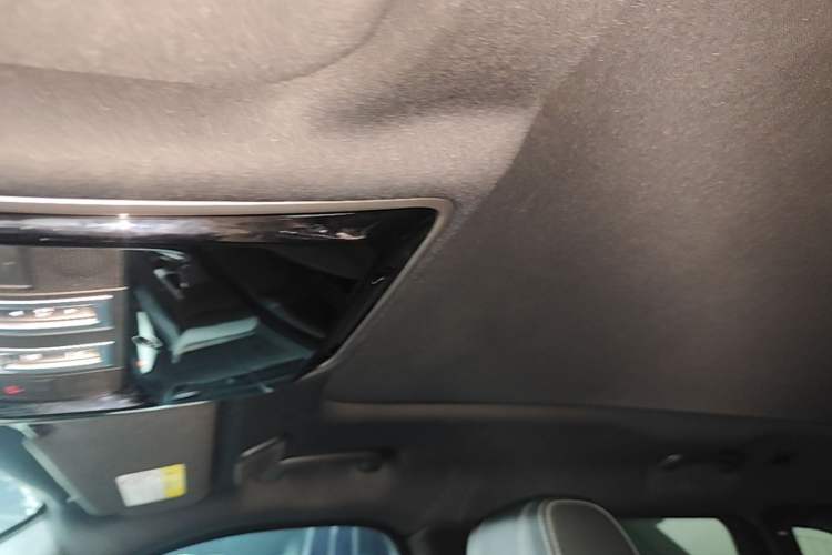 Used Land Rover Range Velar 2021 P340 R-DYNAMIC SE Headliner