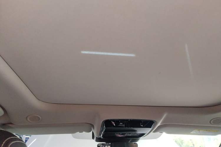 Used Land Rover Range Velar 2021 P250 model Headliner