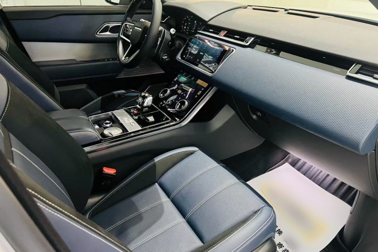 Used Land Rover Range Velar 2021 P340 R-DYNAMIC SE Interior 4