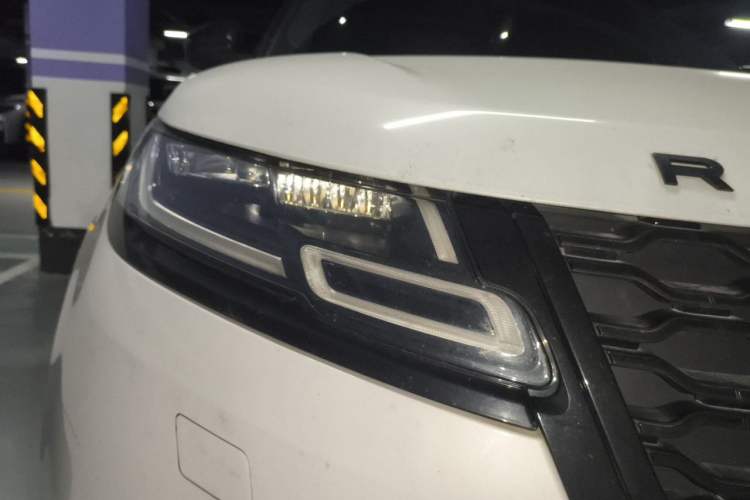 Used Land Rover Range Velar 2021 P250 Sparkling Black Limited Edition Right Front Headlight